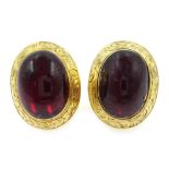 Pair of 18ct gold cabochon garnet stud ear-rings Condition Report Gold tested 18ct,