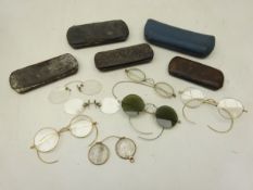 Collection of 19th/ early 20th century spectacles including a pair of 12ct gold pince-nez,