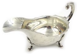 Silver sauce boat by Viner's, Sheffield 1937 approx 7.