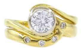 Solitaire diamond 18ct gold (tested) cross over ring, diamond approx 0.