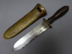 Divers knife, 18.