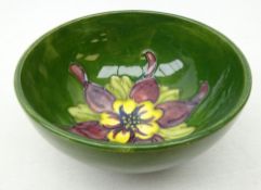 Small Moorcroft Anemone pattern bowl, D11cm Condition Report <a href='//www.