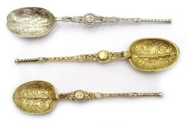 1937 silver anointing spoon by Roberts & Dore Ltd, Sheffield 1936,
