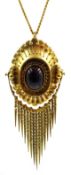 Victorian 18ct gold (tested) cabochon garnet pendant/brooch, picture back,