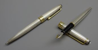 Writing Instruments - Montblanc Meisterstuck set of two;