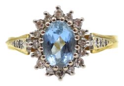 Gold aquamarine and diamond cluster ring, hallmarked 18ct Condition Report Size P,