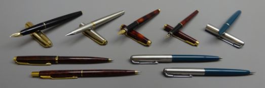 Writing Instruments - Nine Parker pens; fountain pen with '18K' gold nib and matching,