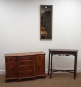 Small reproduction walnut breakfront side cabinet, seven drawers, two cupboard doors (W105cm, H68cm,