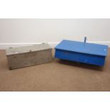 Oil drainage unit, sloping hinged lid, fitted mesh interior, sump plug (W80cm, H36cm,