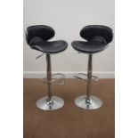 Pair chrome style finish bar stools, H102cm Condition Report <a href='//www.