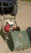 Atco petrol Lawn mower with Honda G100 engine and grassbox 92)