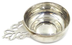 American silver porringer by Towle Newburyport stamped 7004 sterling 6.