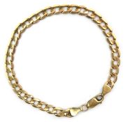 9ct gold flattened curb chain bracelet, stamped 375,