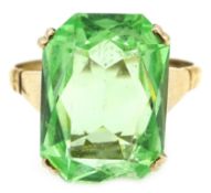 Gold emerald cut peridot ring, hallmarked 9ct Condition Report Approx 3.