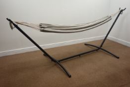Self supporting stripped garden hammock,