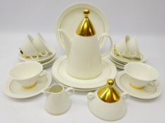 Arabia, Finland 'Harlekin' stylized coffee set for six and three dinner plates,