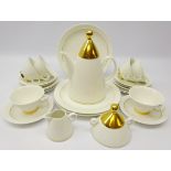 Arabia, Finland 'Harlekin' stylized coffee set for six and three dinner plates,