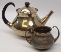 1960s Mappin & Webb silver-plated teapot and sugar bowl designed by Eric Clements with stylized