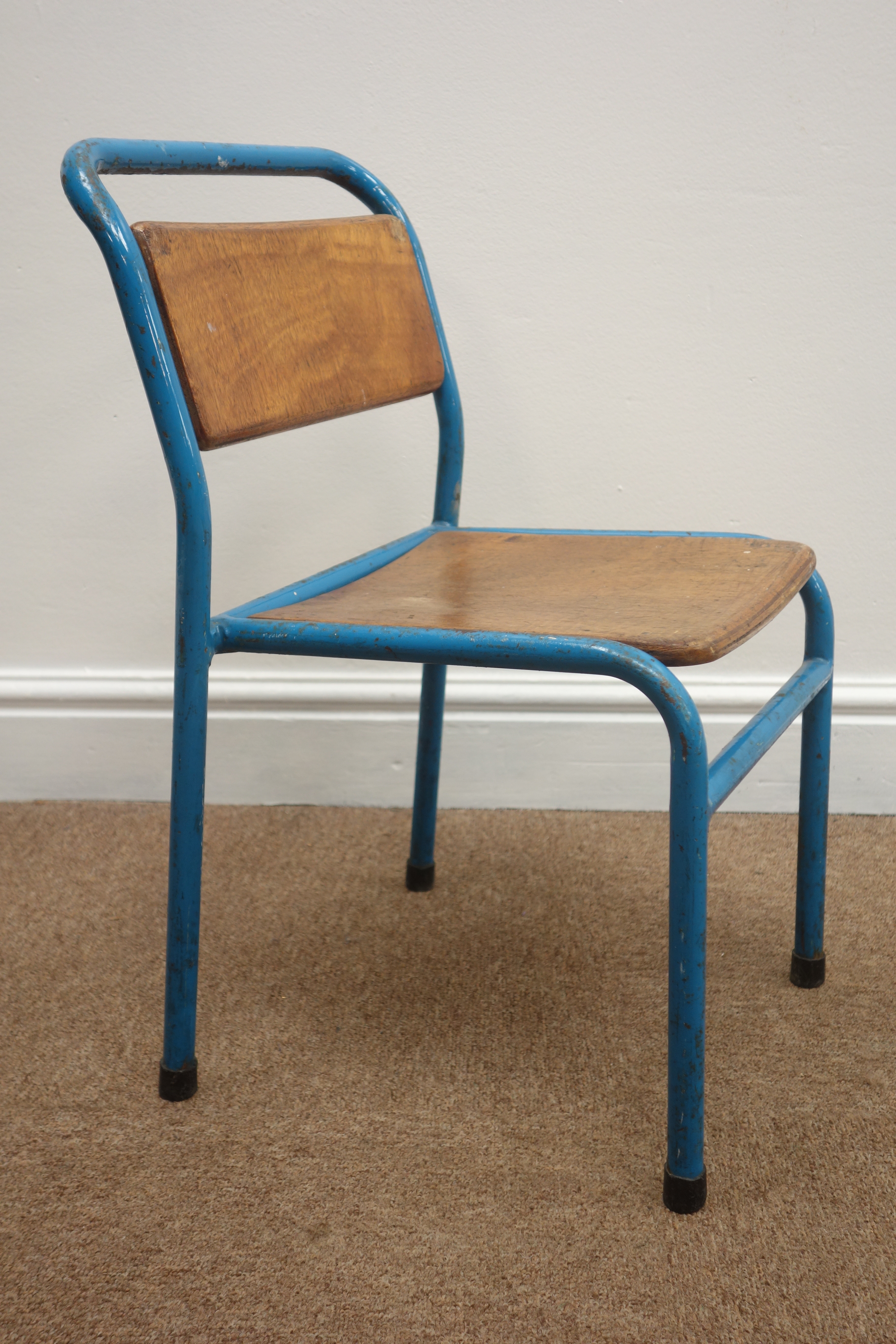 Pair of Vintage Child's school chairs, blue metal frames with laminate seats and backs, - Bild 4 aus 4