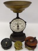 Cast iron 'Family Scale' with enamelled circular dial to weigh 10Kg and removable brass bowl