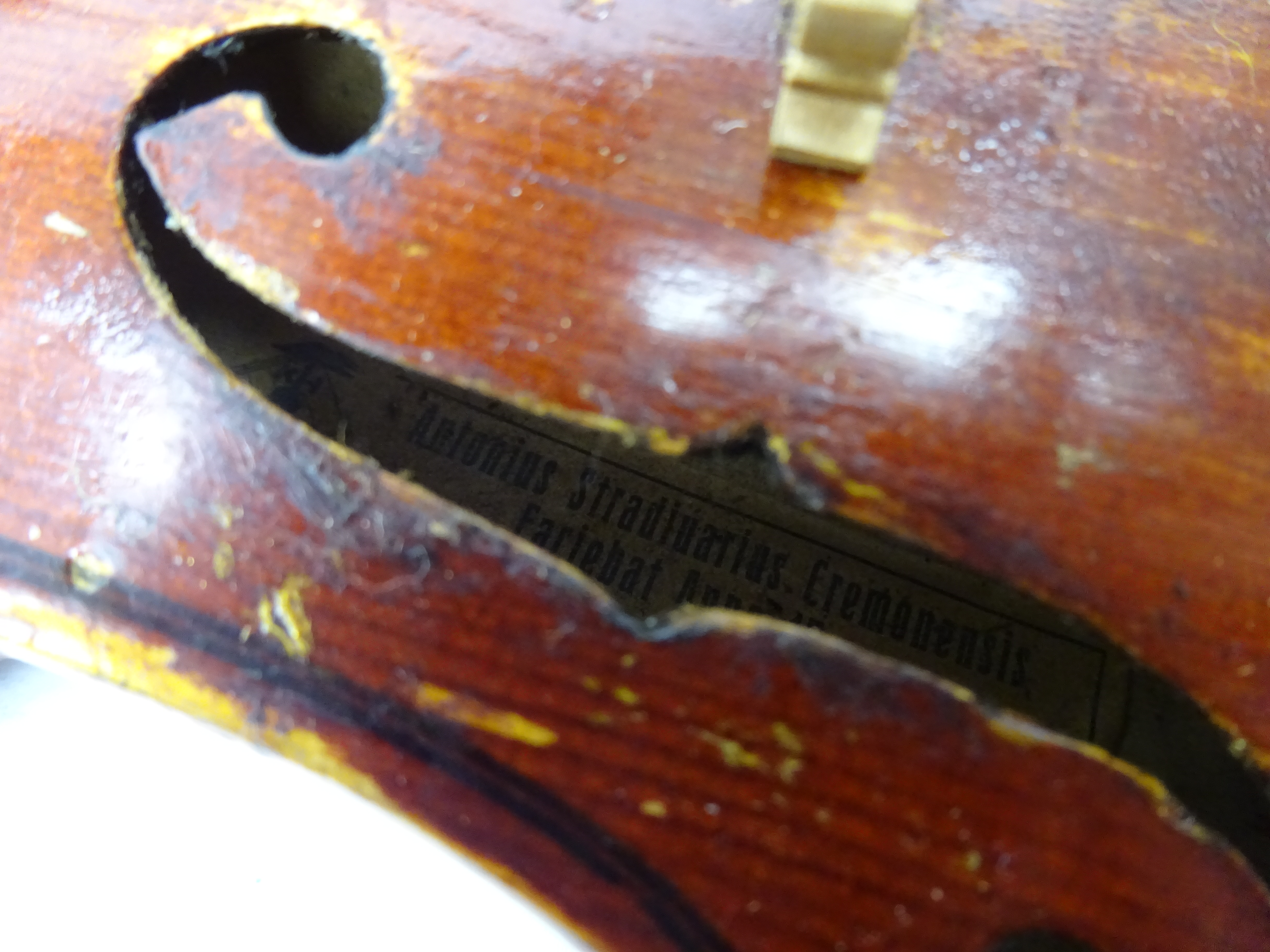 Two-piece back violin with Stradivarius paper label, LOB 33. - Image 3 of 6