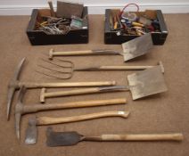 Large selection of workshop hand tool and gardening tools Condition Report <a