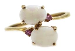 9ct gold opal and pink stone ring hallmarked Condition Report 2.
