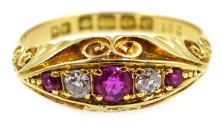 Edwardian 18ct gold ruby and diamond ring, Birmingham 1902 Condition Report Approx 3.