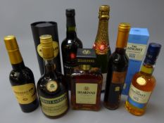 MIxed alcohol including: Glenlivet Founder's Reserve Malt Whisky, in carton,