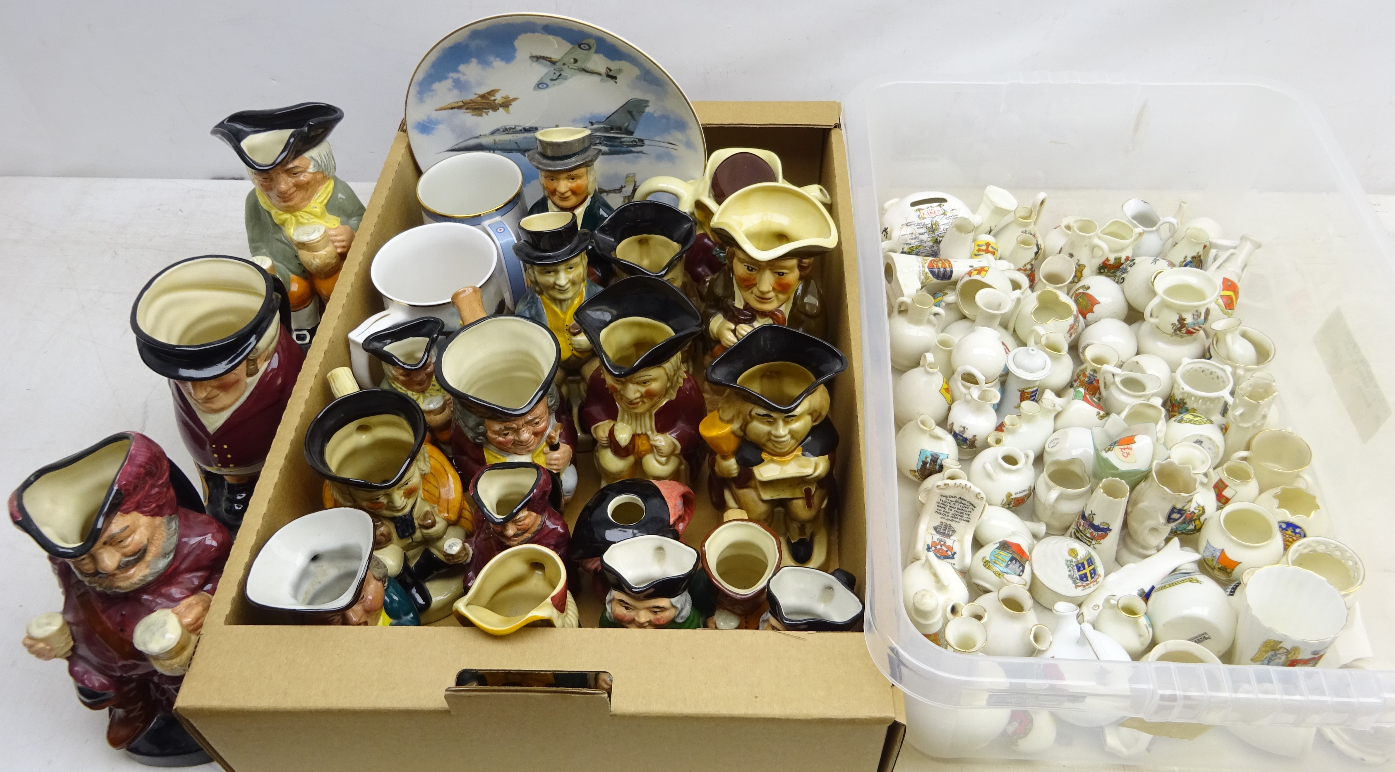 Collection of crested China including Goss,