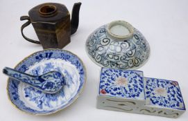 Chinese blue and white stand of stepped form, L14cm, blue and white saucer,