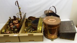 Two graduating copper Guernsey milk/ cream jugs, Regency style copper coal bin, copper coal scuttle,