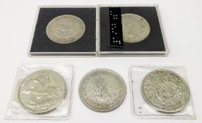 George V 1935 crown and four George VI crown sized coins (5) Condition Report