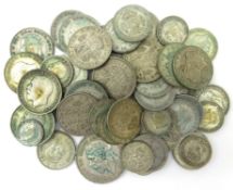Over 580 grams of pre 1947 Great British silver coins including; 1935 crown, halfcrowns, florins,