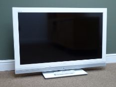 Sony KDL - 40WE5 Bravia television (This item is PAT tested - 5 day warranty from date of sale)