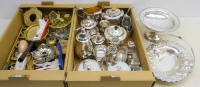 Three silver-plated tea sets, set of six 1977 silver jubilee teaspoons,