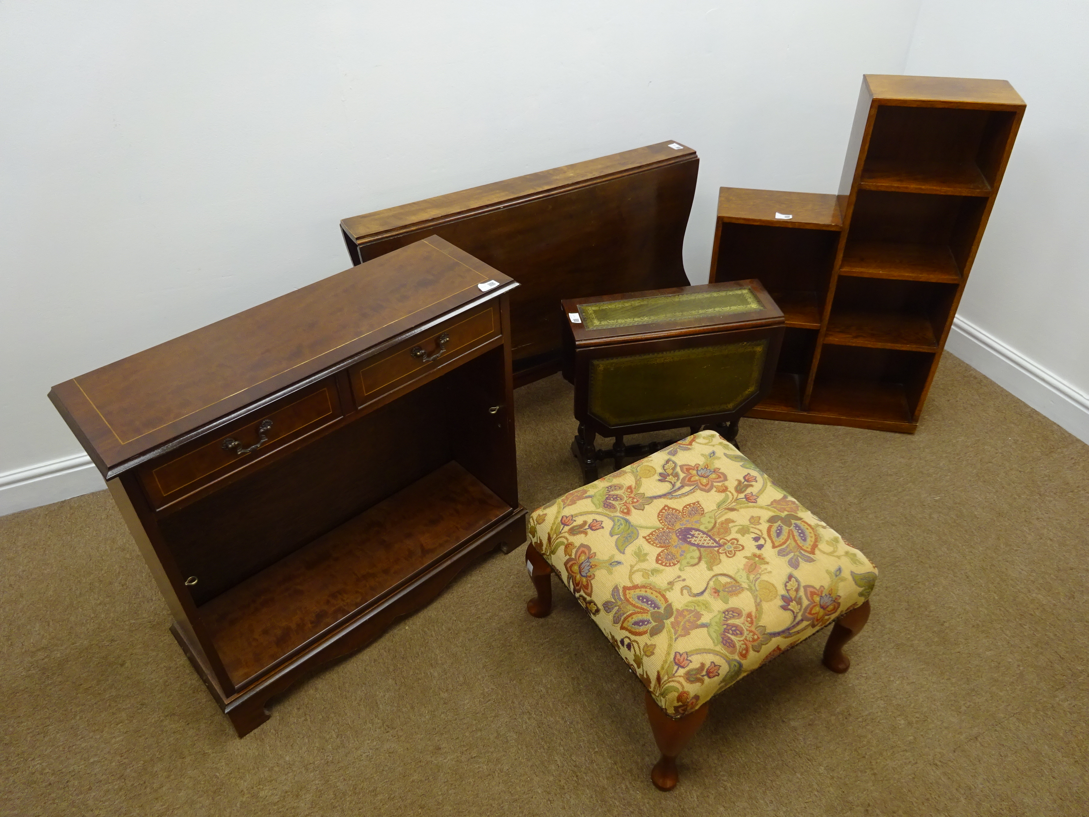 Early 20th century mahogany narrow drop leaf table, shaped top, turned supports, arched feet (W89cm, - Image 2 of 2