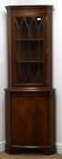 Edwardian style mahogany corner cabinet, projecting cornice, dentil frieze,