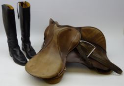 Pair Hawking size 7 black leather riding boots and General Purpose Jeffries Falcon Hawn brown