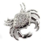 18ct white gold diamond set crab brooch, hallmarked Condition Report Approx 7.9gm, 2.
