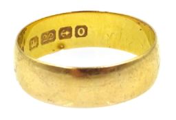 22ct gold wedding band, Birmingham 1938 Condition Report Approx 3.