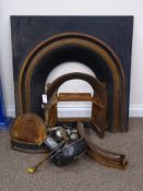 Victorian style cast iron fireplace and fire front, arched moulded aperture,