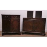 Quality mahogany television/side cabinet, two doors enclosing fitted interior,