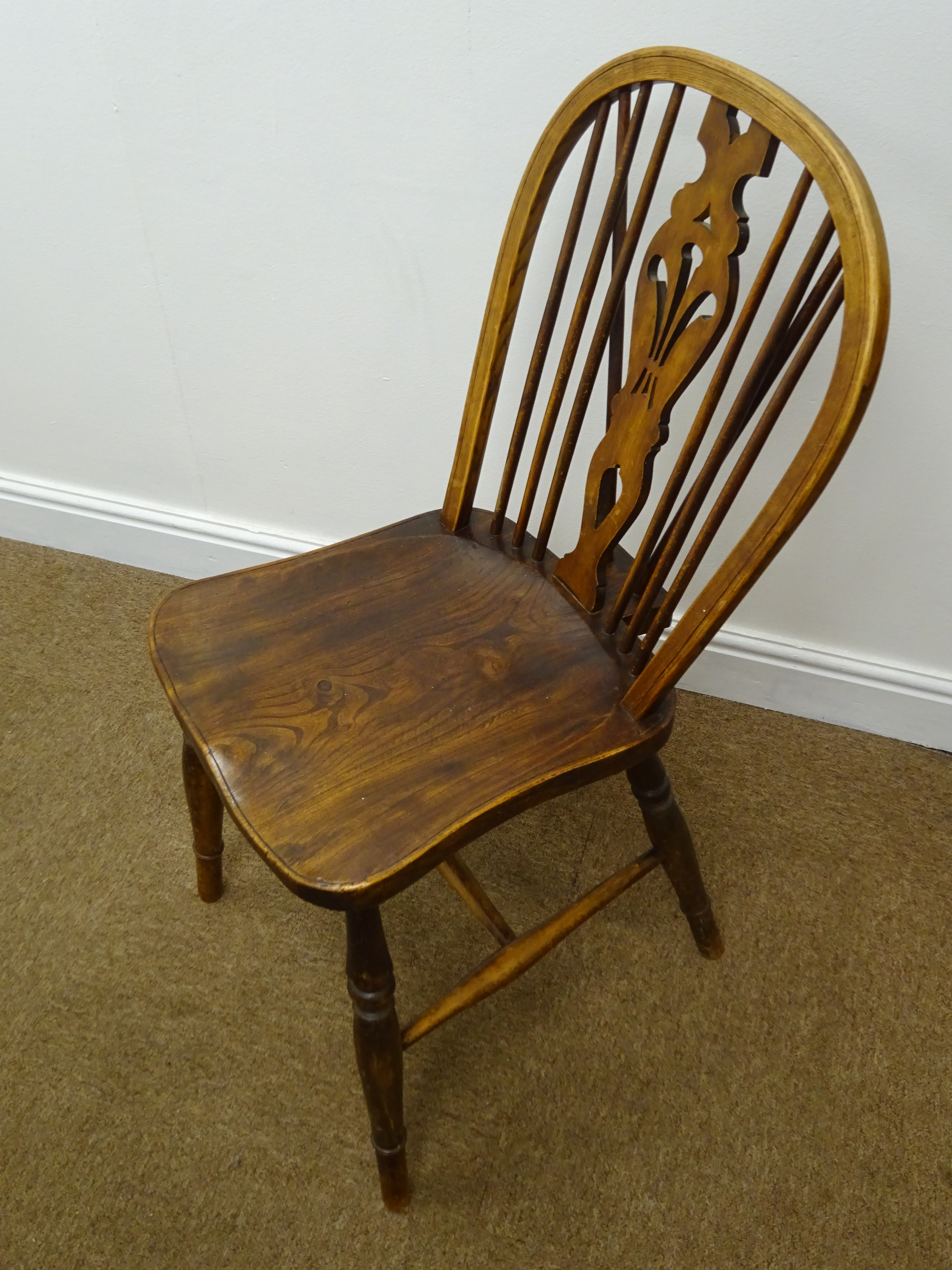 19th century oval oak drop leaf table, gate leg action, - Image 3 of 5