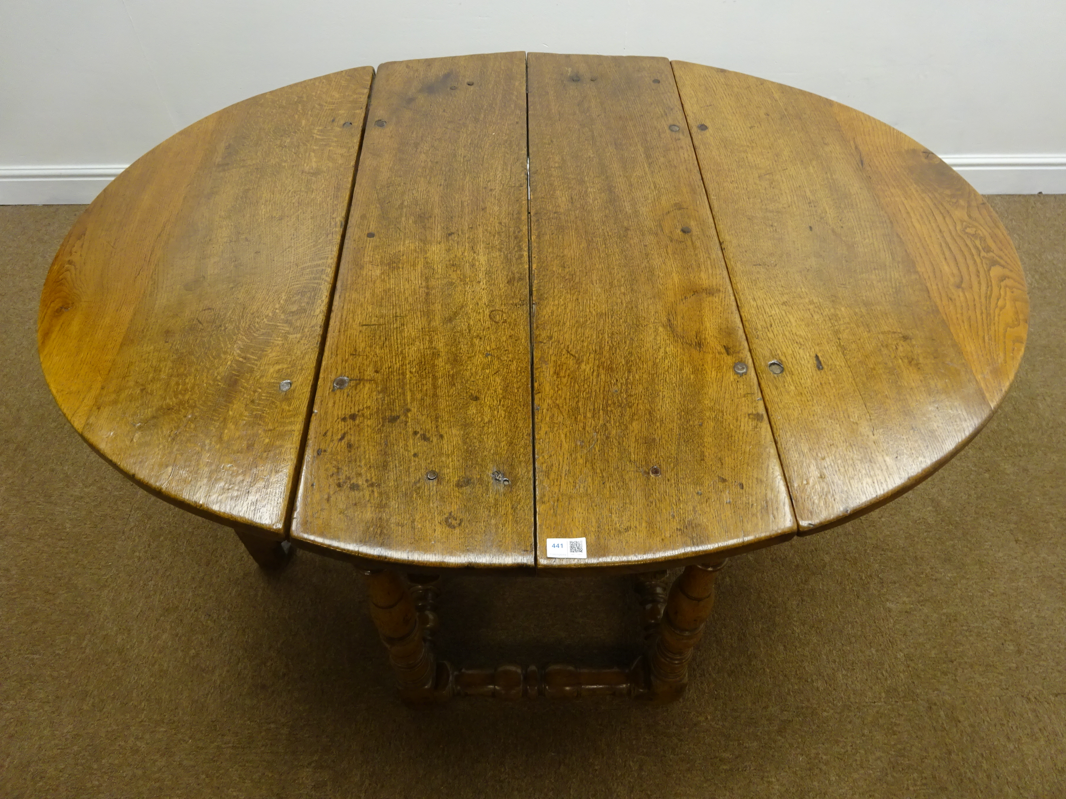 19th century oval oak drop leaf table, gate leg action, - Image 4 of 5