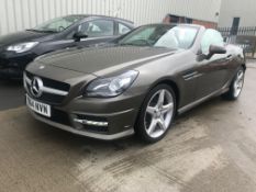 Mercedes-Benz 1.8 SLK200 BlueEFFICIENCY AMG Sport 7G-Tronic Plus, Registered 19/12/2014.