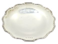 Silver pedestal dish by Barker Brothers Silver Ltd, Birmingham 1939,