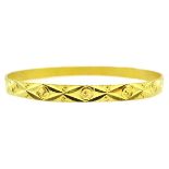 22-23ct gold bangle (tested), approx 16.4gm Condition Report diameter 6.