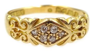 Edwardian 18ct gold diamond ring, Chester 1908 Condition Report Approx 3.