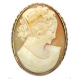 Gold cameo brooch, stamped 9ct Condition Report Approx 12.